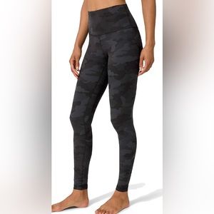Lulu Lemon Camo Black Leggings